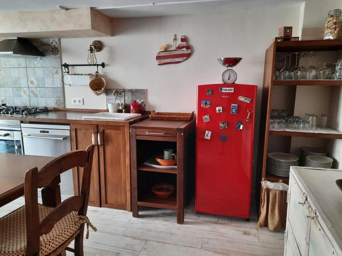 מאיירנה דל אלחראפה Un Apartamento Vacacional Con Detalles De Un Hogar מראה חיצוני תמונה
