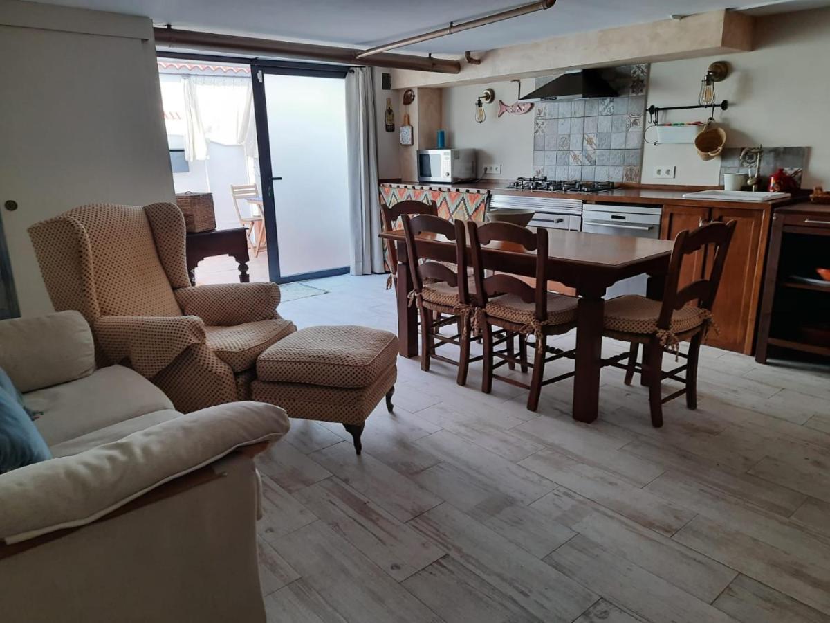 מאיירנה דל אלחראפה Un Apartamento Vacacional Con Detalles De Un Hogar מראה חיצוני תמונה